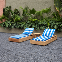 Chaise longue d'extérieur imperméable pour hôtel, aspect bois, OEM, mobilier de piscine personnalisé pour l'hôtellerie