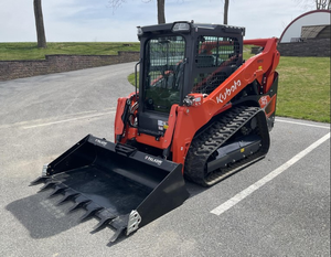 Cargadora Compacta de Dirección Deslizante Kubota SVL75-3, Capacidad de Carga Nominal de 3 Toneladas, Tipo Oruga, Equipo de Construcción - Product Image 2