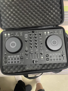 Controlador Profesional de 2 Canales para DJ DDJ-REV7 Original y Nuevo - Product Image 3