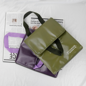 Classic Foldable Insulated Non-Woven Cooler Bag with Zipper Closure - Product Image 6