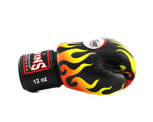 Offre spéciale, nouveauté, vente en gros de gants de boxe personnalisés Oem flamme de feu jumeaux gants de boxe Muay Thai gants pour hommes - Product Image 3