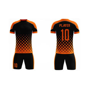 ชุดฟุตบอลคุณภาพสูง โพลีเอสเตอร์ 100% ปรับแต่งโลโก้ หมายเลขทีม พิมพ์ลายดิจิทัล แห้งเร็ว ระบายอากาศได้ดี เหมาะสำหรับผู้ใหญ่ทุกเพศ - Product Image 5