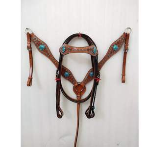 Conjunto de tachuelas marrones de calidad superior, cuello de pecho de cuero duradero, diamantes de imitación azules tachonados a mano, alta calidad Premium - Product Image 1