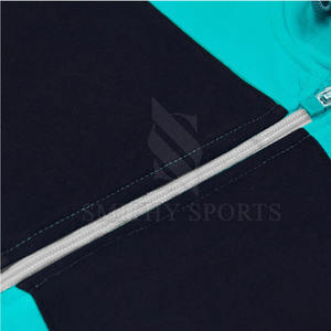 Sweats à capuche 100% coton de haute qualité pour hommes avec logo personnalisé et poche pour l'hiver - Product Image 3