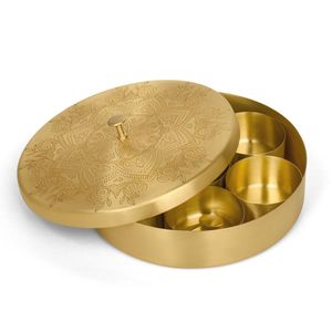 Boîte à épices traditionnelle en laiton pour les besoins quotidiens de la cuisine, offrant un rangement organisé avec une riche valeur culturelle - Product Image 2