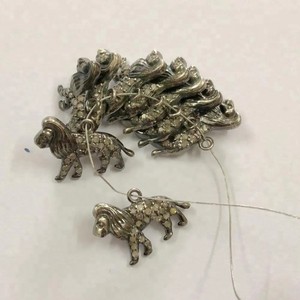Natural Pave Diamond Lion Charm Pendant 925 Joyas de plata esterlina del fabricante Mejor precio al por mayor Distribuidor en línea 2025 - Product Image 1