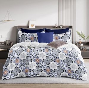 Classic <b>Double</b> Bedsheet 120GSM Smooth Soft <b>Bedding</b> Set Durable Fabric Designed <b>For</b> King Size <b>Beds</b> And Elegant Room Decoration - Product Image 2