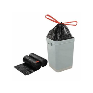 Sacs en plastique PE personnalisés sur rouleau avec surface gaufrée pour expédition et stockage de déchets, en provenance du VIETNAM - Product Image 1