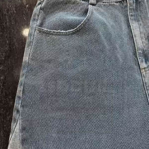 กางเกงยีนส์ขาสั้นน้ำหนักเบากางเกงขาสั้นลำลองออกแบบได้ตามต้องการ - Product Image 3