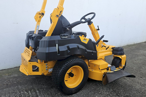 Tondeuse autoportée Cub Cadet Z1 137 Zero Turn, moteur Kohler EFI 27HP, largeur de coupe 54 pouces, direction à 4 roues, usage commercial, à vendre - Product Image 6