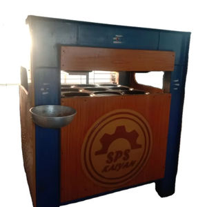 Machine de fabrication de plaques jetables carrées de 7 pouces SPS Kalyan Machines SPSVP032, montage au sol, pour l'industrie de l'emballage alimentaire, Tamil Nadu - Product Image 1