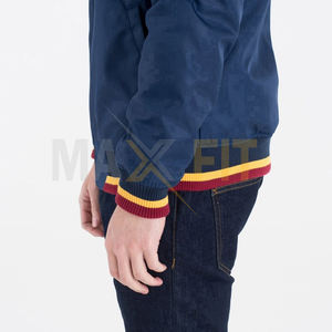 Blousons bombardiers personnalisés, vente en gros, blousons bombardiers à fermeture éclair teints en bleu pour hommes, veste intérieure personnalisée en polyester à la taille élastique - Product Image 4