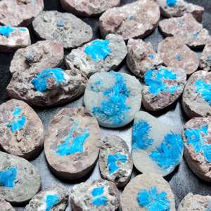 Impressionnant vendeur en gros Cavansite Druzy Stone avec 100% pierres précieuses naturelles Cavansite Druzy en vrac pour la fabrication de bijoux - Product Image 3