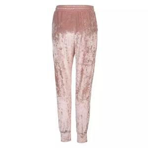 Chándal de terciopelo para mujer Trajes de jogging de 2 piezas para la temporada de invierno - Product Image 5