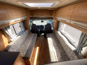 TRAIL FRONTIER COMANCHE 4 LITSAITURES AVEC LIT ÎLE à vendre |   Camping-car à faible kilométrage, moteur de 2999 cm³, à prix avantageux, à vendre - Product Image 6