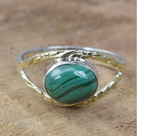 Élégante bague de créateur en malachite verte 925 en argent sterling avec pierres précieuses en laiton pour femme - Product Image 1