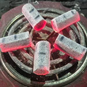 Briquettes de charbon de bois carrées 100% pur coco pour narguilé, chicha, barbecue - Écologiques, durables, testées 4x, fabriquées en Indonésie - Product Image 2