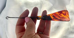 Chausse-chaussures de voyage haut de gamme avec design ergonomique compact, poignée en bois poli et embout métallique élégant pour une utilisation sans effort partout - Product Image 4