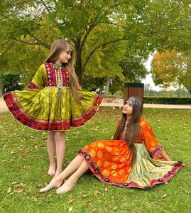 ชุดเดรสสำหรับงานปาร์ตี้และงานแต่งงานของผู้หญิงชุดเดรสสำหรับผู้หญิงทำมือปักลายแบบดั้งเดิมของอัฟกานิสถานและชุดเดรสสำหรับผู้หญิงกำหนดขนาดเอง102 - Product Image 2