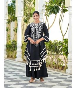 Élégant ensemble Kurti et Plazo 2 pièces en tissu doux confort et charme ethnique adapté au travail porter des festivals et des fêtes - Product Image 1