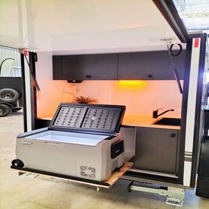 Bastante usado Nu Camp RV Barefoot Mini Camper modelo con baño aluminio compuesto plata oscuro precio bajo para la venta de Francia - Product Image 2