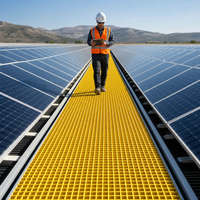 Plateforme d'accès pour ferme solaire en PRV, grille en fibre de verre 50 mm, panneau sur mesure