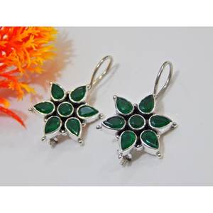 Boucles d'oreilles en argent sterling 925 faites à la main en onyx vert floral bijoux de mariage vert naturel avec or cadeau parfait pour elle - Product Image 3