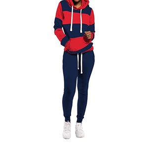 Vente en gros Logo personnalisé Survêtement de sport d'hiver pour femmes Sweat Jogging à capuche solide imprimé plusieurs couleurs Vêtements de sport en tissu - Product Image 5