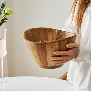 Ensemble de bols à salade en bois d'acacia massif poli léger Houselin, bols de service pour la restauration, artisanat antique MULTI CRAFT - Product Image 1
