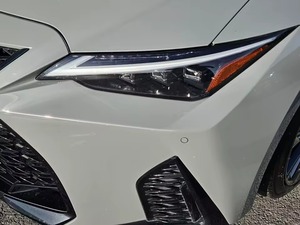 Nuevo Toyota IS 350 F Sport Gris Limpio, Automático, R18, Euro VI, Techo de Aleación de Aluminio Ligero, Sedán - Product Image 2
