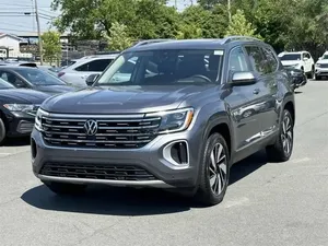 Volkswagen Atlas 2024 impecablemente limpio - Product Image 3