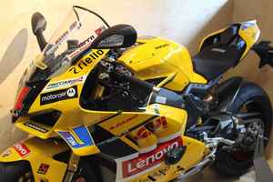 TOUT NOUVEAU 2023 DUCATI PANIGALE V4 PECCO BANGNAIA 159KW 216HP TRANSMISSION AUTOMATIQUE - Product Image 2