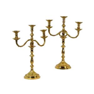 Candelabro Alto de Metal con Detalles Clásicos, Ideal para Mesas de Comedor, Eventos Especiales y Decoración de Interiores Elegante - Product Image 2