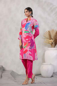 ชุดเดรสสีชมพูสำหรับผู้หญิง, ชุดเดรสกระโปรงผ้าไหมสไตล์โรมันเหนือเข่าสวมใส่สบาย - Product Image 4