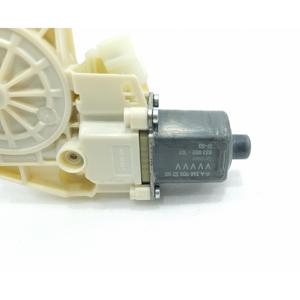 MOTORE ELETTRICO PER FINESTRINO ANTERIORE DESTRO MERCEDES Classe A (W176) A2469065200 (12>18) - Product Image 2