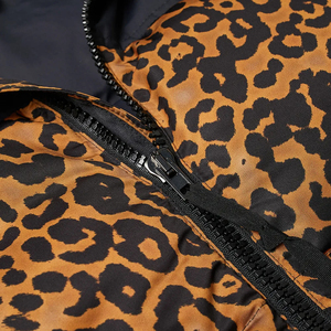 Veste matelassée pour homme de haute qualité, écologique, rembourrée, en toile, à manches longues, col montant, logo sur le devant, prix raisonnable - Product Image 4