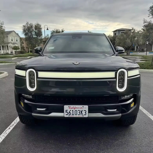 Rivian R1T 2024, Volante a la Izquierda, Asientos de Cuero, 5 Plazas, Faros de Xenón, Cámara Trasera, 250-300 CV, 200-300 Nm - Product Image 1
