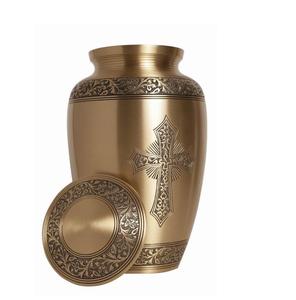 Urna tradicional de latón para adultos para cenizas de cremación adecuada para familias que buscan servicios funerarios y de entierro de recuerdo conmemorativo - Product Image 4