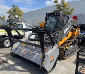 Chargeuse compacte CASE Minotaur DL550 - Machine 2-en-1 à moteur diesel avec moteur FPT et pompe hydraulique haute efficacité - Product Image 4