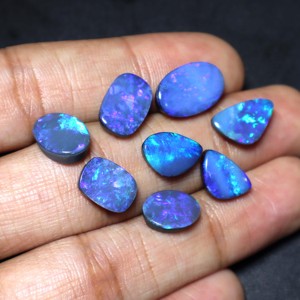 Lot de 8 pièces d'opale de feu bleue naturelle Doublet opale australienne Doublet Cabochon pour la fabrication de bijoux - Product Image 2