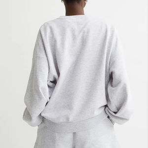 Sudaderas Personalizadas para Mujer con Cuello Redondo, Color Personalizado, Logotipo Personalizado y Diseños Personalizados - Product Image 5