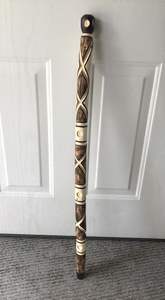 Palo de madera fábrica diseño personalizado Popular 122cm barnizado Camping madera senderismo bastón - Product Image 4