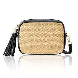Bolso bandolera para cámara de rafia hecho a mano en Italia con borla-PS642 - Product Image 3