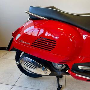Per Scooter a Due Ruote VESPA 300 GTS SUPER - Product Image 4