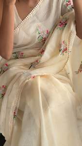 ผ้าส่าหรีโคต้าโดริยาสำหรับผู้หญิงระดับพรีเมียม พร้อมงานปักด้วยด้ายหลากสีรุ้งแบบทอเองและลายปักขอบ - Product Image 4