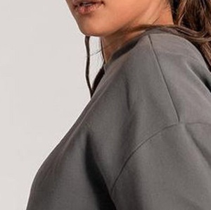 Sweat-shirt uni à manches longues pour femmes en coton éponge sweats à capuche en gros stock sweat-shirt teint en gris logo personnalisé et couleurs - Product Image 3