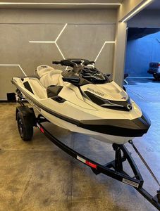 Jet ski Kawasaki SX-R 160 haute performance, 4 temps, 300 ch. - Product Image 2