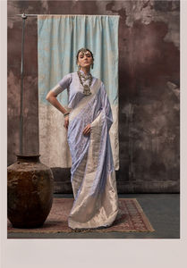 Sarees de Seda Satén Hechos a Mano, Ecológicos y Elásticos para Adultos, con Diseño Floral Étnico, Pañuelos Étnicos de Primavera - Product Image 2