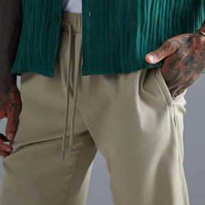 Pantalon droit décontracté personnalisé de couleur beige pour hommes avec cordon de serrage et poches latérales à vendre à bas prix - Product Image 4