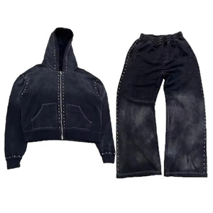Ensemble de survêtement d'hiver personnalisé pour homme, effet délavé, avec broderies, pantalon de survêtement à coupe évasée, sweat à capuche zippé, strass, 100% coton - Product Image 1